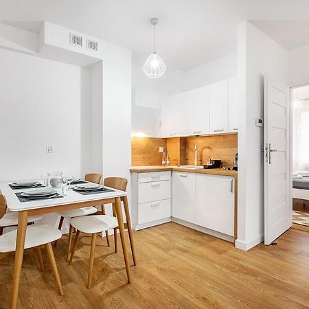 Gold Apartments Your Holiday Home Rodzinny 3 Krynica Zdroj Bagian luar foto