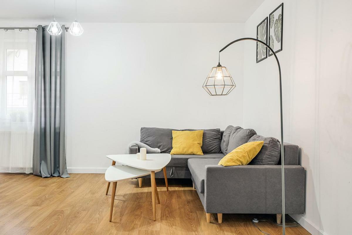 Gold Apartments Your Holiday Home Rodzinny 3 Krynica Zdroj Bagian luar foto